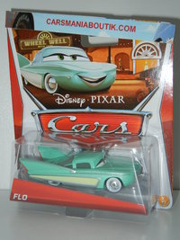 Flo_voiture_Disney_Cars_2013_m